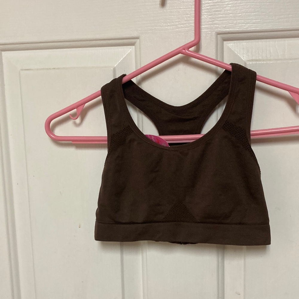 3/$16 bundle and save 
Brown Sports Bra
